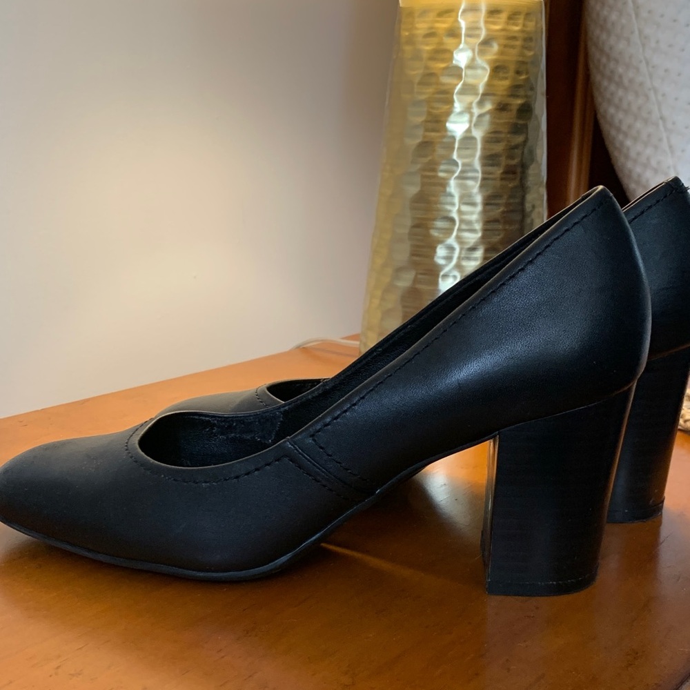 Easy Spirit Black Women's Heels